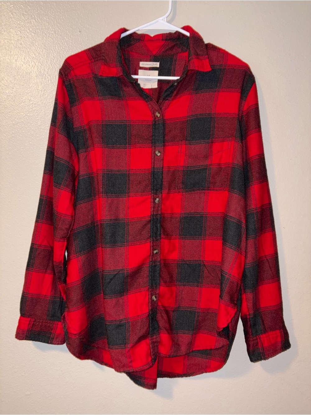Red & Black Plaid Button-Up Shirt - American Eagle